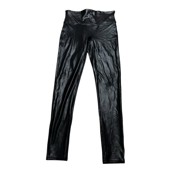 SPANX Black Faux Leather Leggings Women's Medium Petite Classic Slimming Ankle - Picture 1 of 5